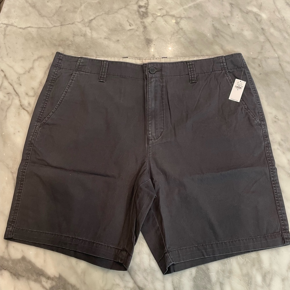 Men’s Old Navy Straight Leg Shorts